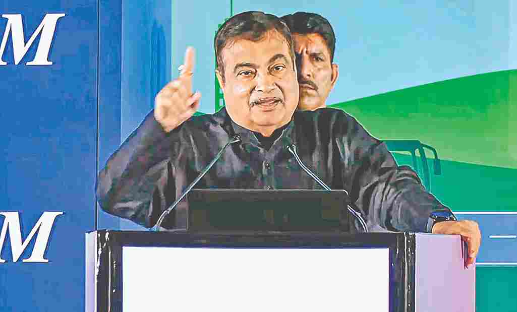 असम में 80,000 करोड़ रुपये की सड़क परियोजनाओं पर काम जल्द शुरू होगा: गडकरी