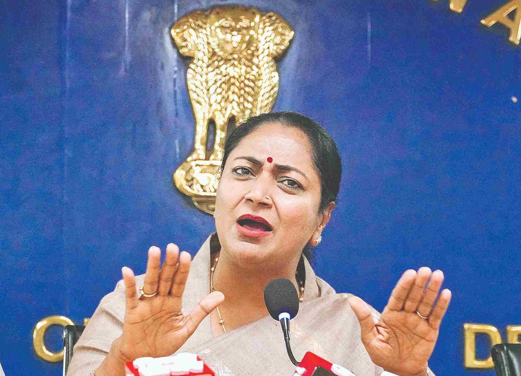 दिल्ली लक्ष्मी योजना: पोर्टल पर महिलाओं का रजिस्ट्रेशन 5 लाख के पार पहुंचा।