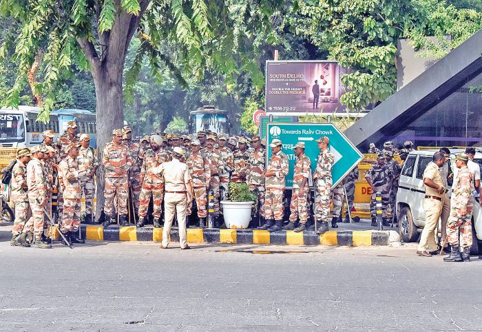 कॉजपा को प्रदर्शन की अनुमति से इनकार; 57 मेट्रो स्टेशन व इंटरनेट बंद, 25 हजार जवान तैनात