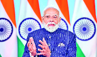 'रील युग' में रह रहे युवा 'शॉर्टकट' से दूर रहें : प्रधानमंत्री मोदी