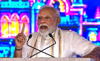 हमने 50,000 रेल कोच बनाए, कांग्रेस सरकार 50,000 शौचालय भी नहीं बना सकी: मोदी