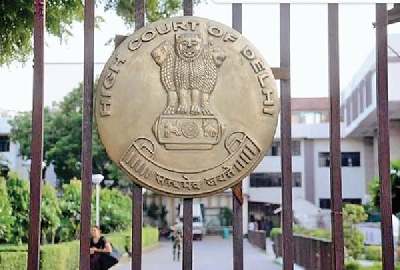 दिल्ली उच्च न्यायालय का डीयू के कॉलेजों में छात्रावासों से संबंधित याचिका पर त्वरित सुनवाई से इनकार